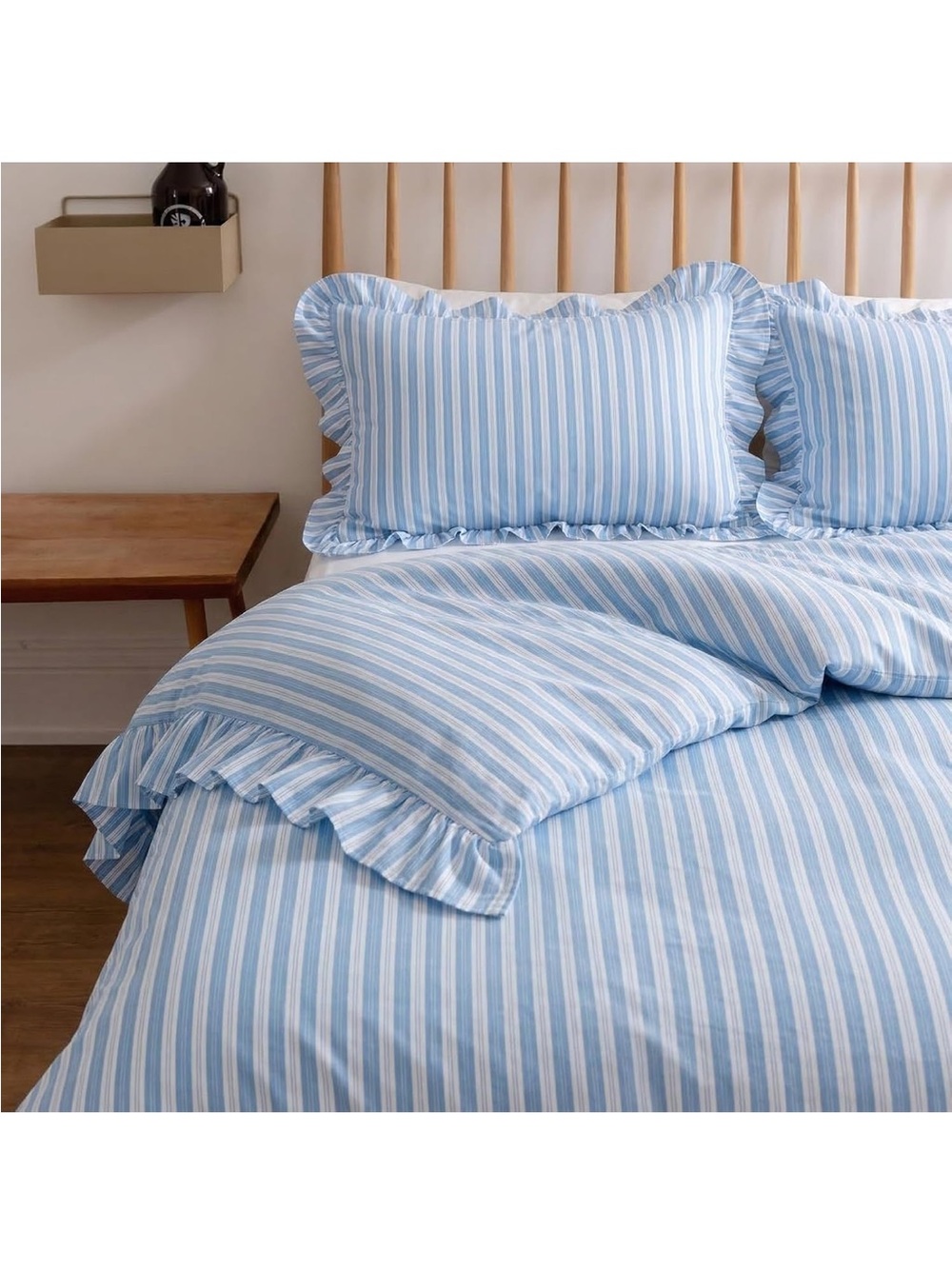 NEW Merryword 100% Cotton Blue/White Striped Duvet Cover Set King. Ruffle Trim